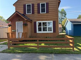 1510 9th St S, Virginia, MN 55792