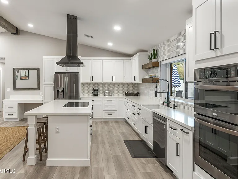 1641 W Evans Dr — Photo 20