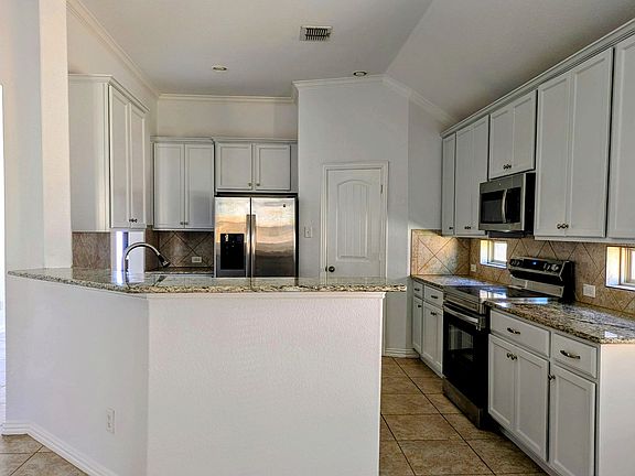 5th image of 1300 Jennings Ct