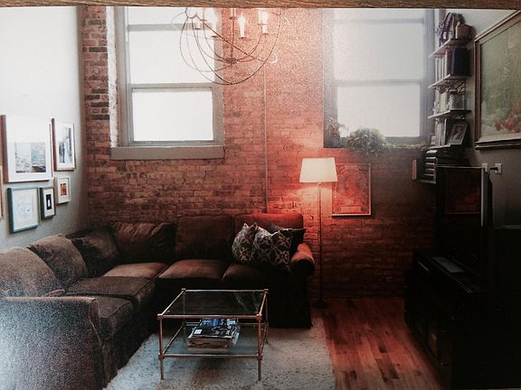 5th image of 1735 N Paulina St APT 317