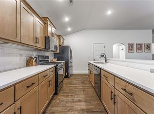 2303 Carper Ln, Pea Ridge, AR 72751