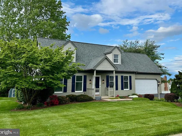 706 Rosemont Dr, Lititz, PA 17543