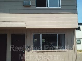 1112 SW 5th St UNIT A, Grants Pass, OR 97526