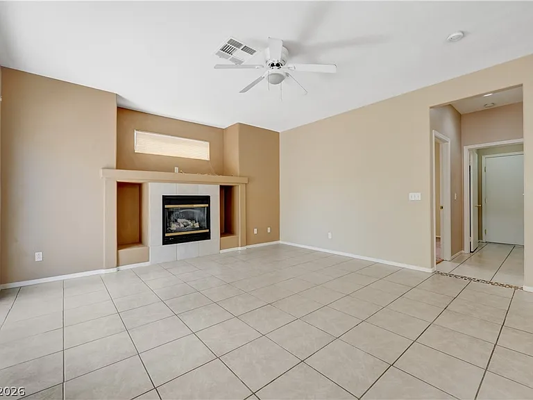 8905 Colorful Pines Ave — Photo 16