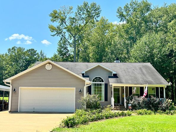 201 Lay Lake Ln