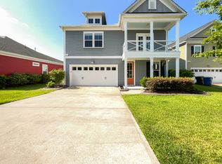 421 Ambergate Ln, Moncks Corner, SC 29461