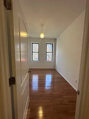 Rented by Lifestyle Realty | media 12