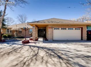 2050 Heatherdale Dr, Colorado Springs, CO 80915
