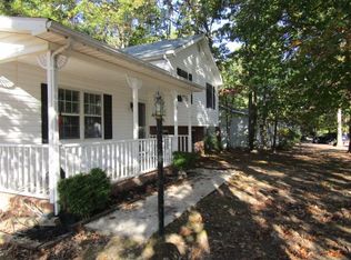 22 Canton Ln, Stuarts Draft, VA 24477