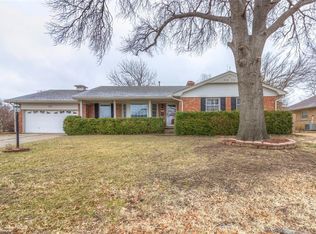 5853 S Hudson Pl, Tulsa, OK 74135