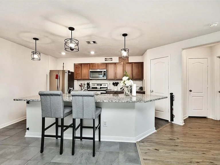 4850 Austin Meadow Ln — Photo 16