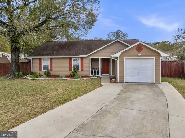 120 Lake Wellington Dr, Kingsland, GA 31548