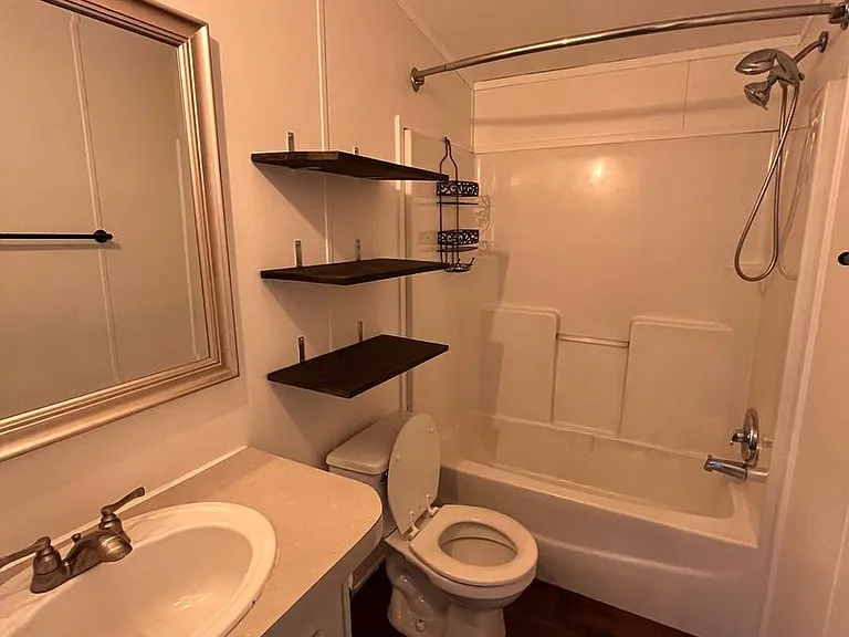 5981 Old State Rd — Photo 4