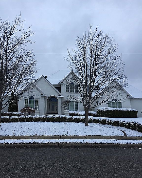 2nd image of 5644 Medinah Dr