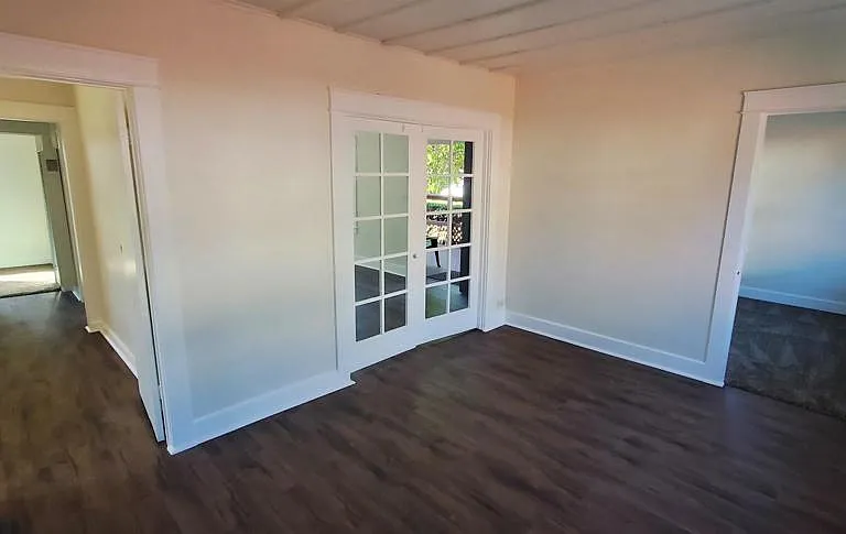 6841 Mohawk St — Photo 3