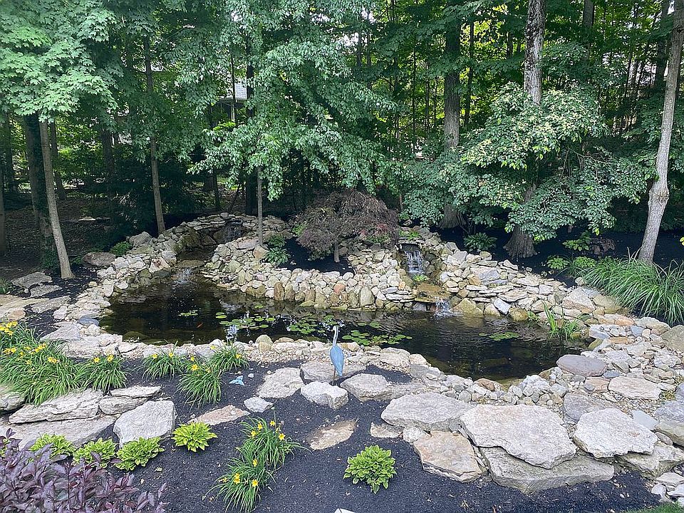 2nd image of 5160 Woodbridge Ave