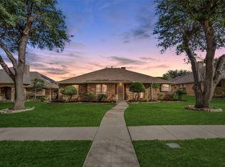 1511 Bellflower Dr, Carrollton, TX 75007