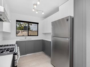 2030 N Beachwood Dr #10, Los Angeles, CA 90068