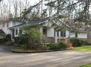 13580 Fisher Rd, Burton, OH 44021