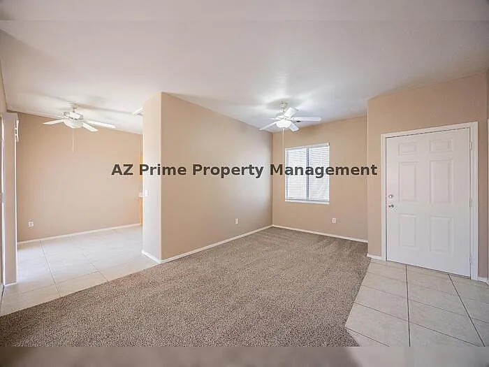 670 E Mariposa Pl — Photo 6