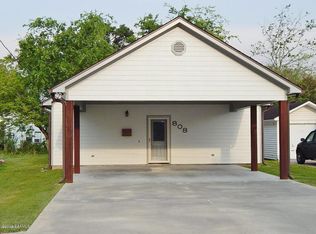 808 S Cunningham St, Rayne, LA 70578