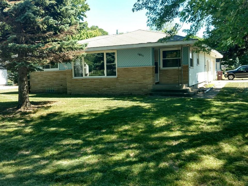 1st image of 1611 Langeland Ave