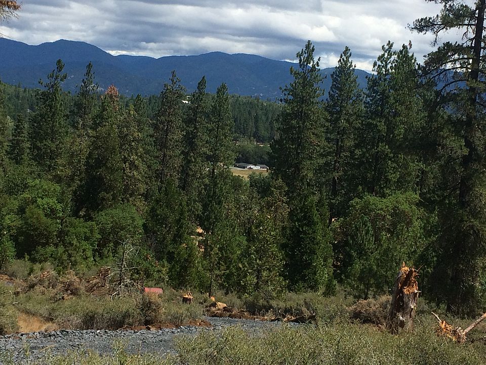 2nd image of Cedar Springs Dr