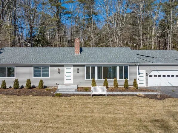 8 Ledge Road, Cumberland, ME 04110