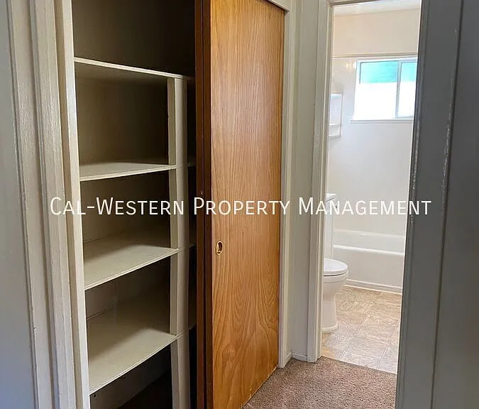 165 E Reed St #5 — Photo 5