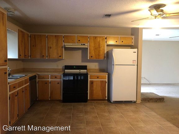 5th image of 221 County Road 3061