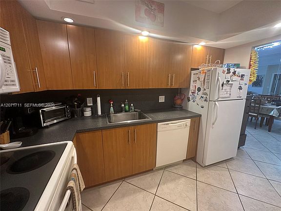 5th image of 1985 S Ocean Dr APT 12B