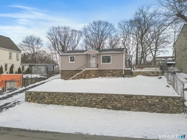 123 Birch Street, Waterbury, CT 06704