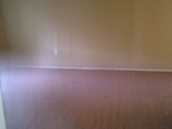 5th image of 4705 Columbine Ct