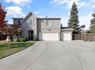 2445 N Anthony Ct, Visalia, CA