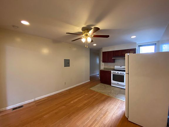 Kitchen / Living Space