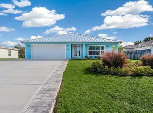 1850 Sunrise Dr SW, Vero Beach, FL 32962