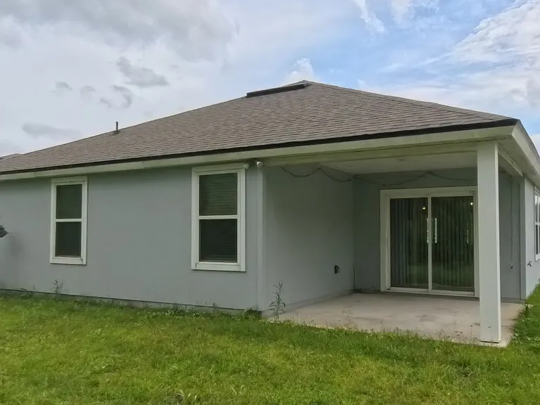 70409 Winding River Dr — Photo 28