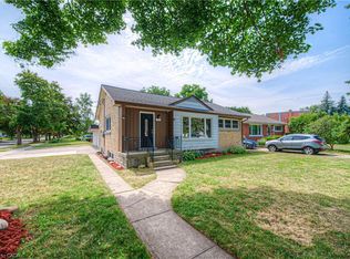 169 Bruce St, Kitchener, ON N2B1Z2