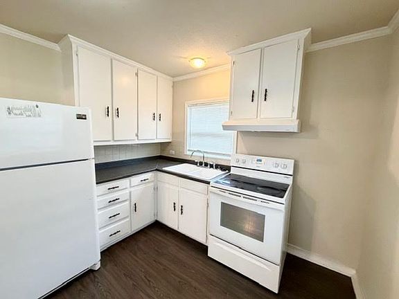 4th image of 608 La Clede St #7282C4811