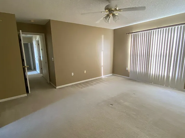 3939 Stonefield Dr — Photo 16