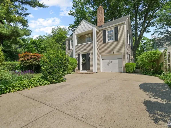 341 Howard Avenue, Fair Lawn, NJ 07410