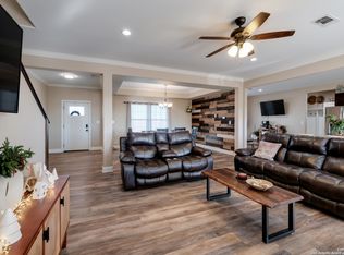 659 Thormeyer Rd, Seguin, TX 78155