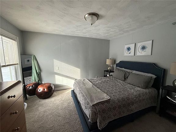 3rd image of 274 Waterman Ave #2