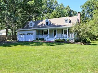 55 Oak Ridge Rd, Basking Ridge, NJ 07920