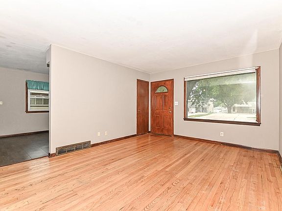 5th image of 3746 S 92nd STREET