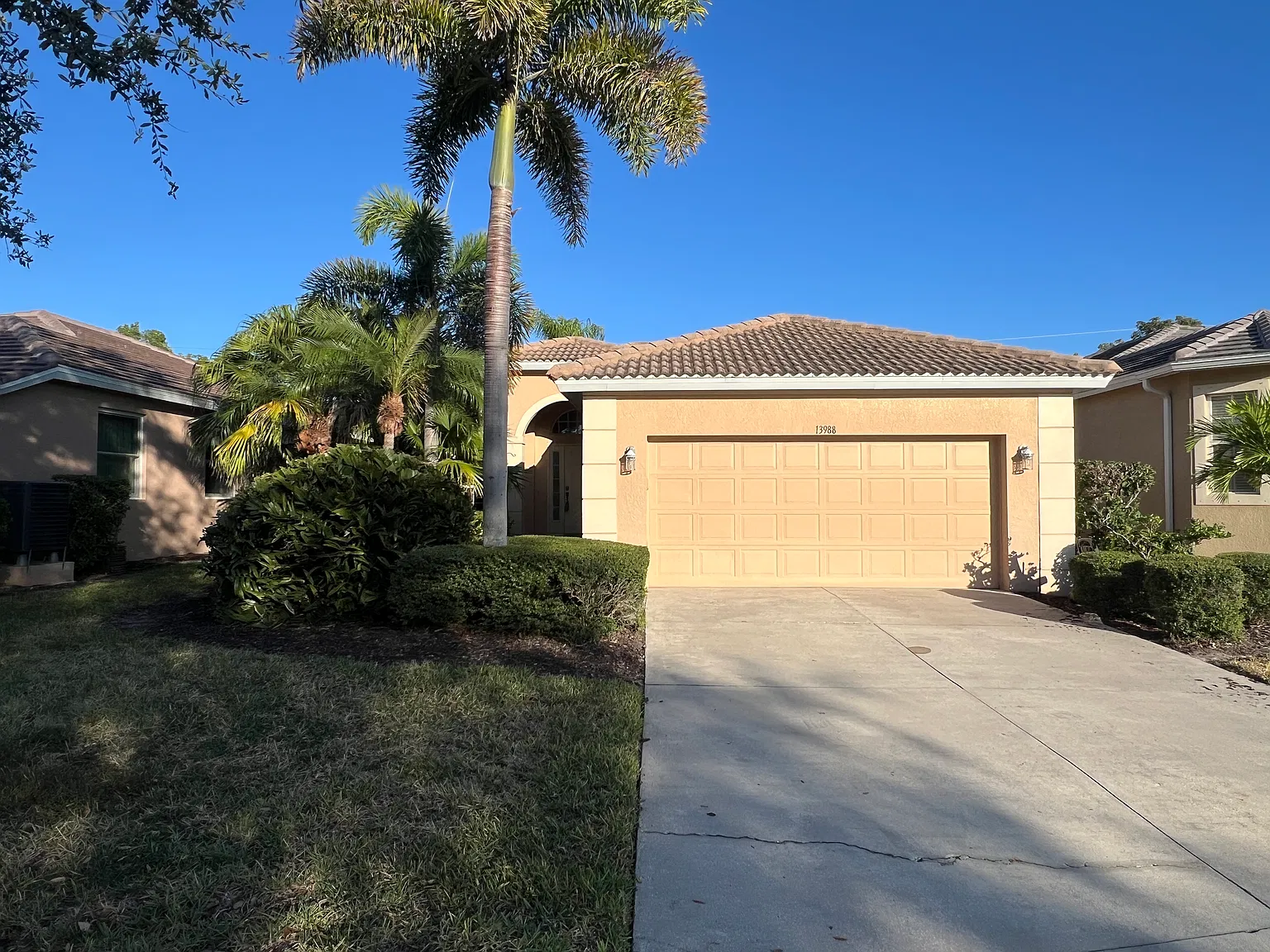 3 bed, 2019 sqft, $2,250 — Photo 1