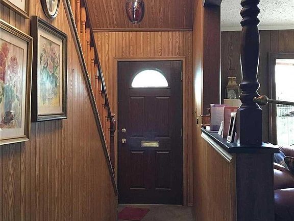 2nd image of 333 Walton St