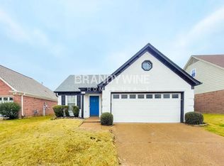 1117 Cross Wood Ln #1117, Cordova, TN 38018