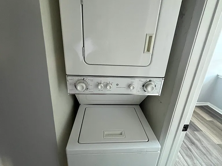 Parkside Manor — Photo 19