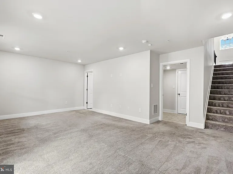 23622 Highliner Way — Photo 5